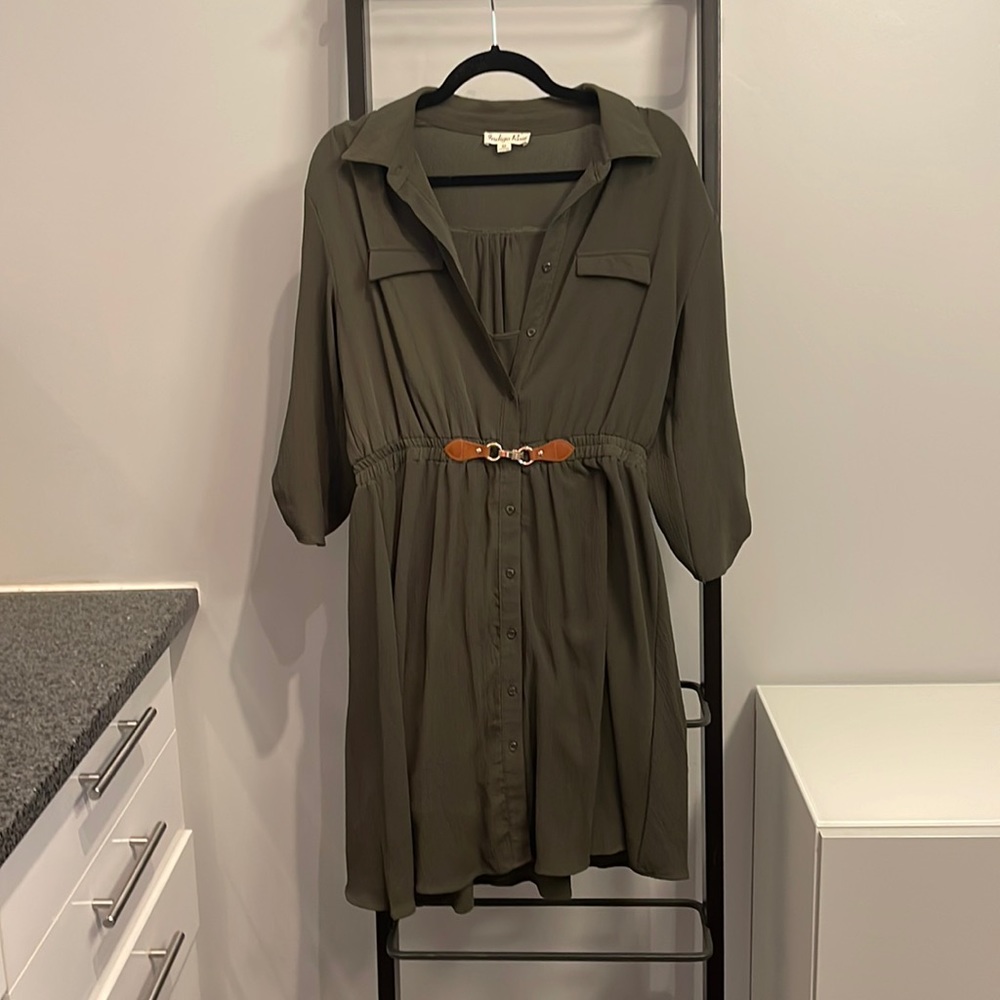Dark green Indigo Rose Medium button up dress with slip